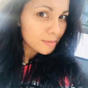 Meet your Posher, Laura